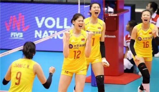 破产后被五个死对头轮换欺负
